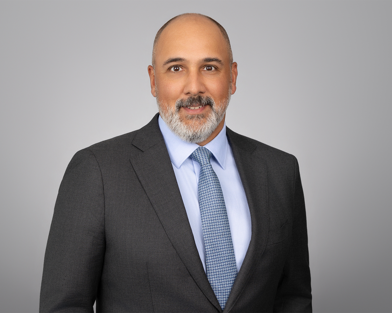 Alex Horn - Corporate Finance Lawyer